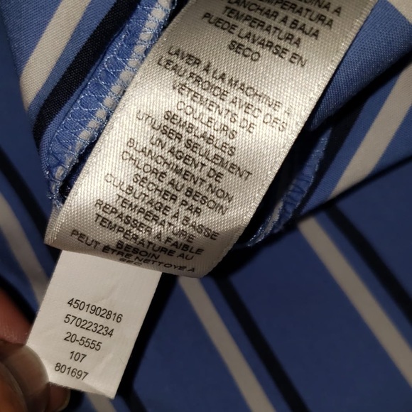 🧩White House Black Market Blue Striped V-Neck Top - Picture 6 of 7